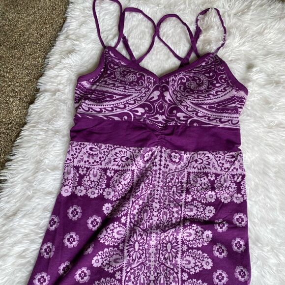 Athleta Majestic Paisley Tunic Tank Top Women’s Size Small Purple White Strappy - Picture 7 of 8